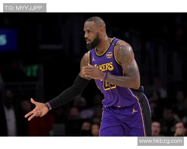 詹姆斯33+11+12哈特26+13+11 湖人胜尼克斯