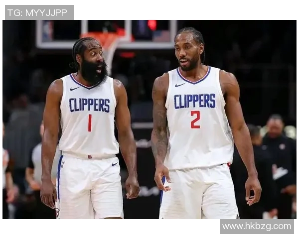 展现团队凝聚力！快船全员参加当地社区活动 与球迷暖心互动！