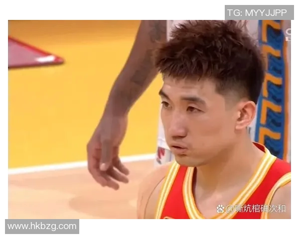 广厦球员孙铭徽更新社媒分享片段： 注意，球来了