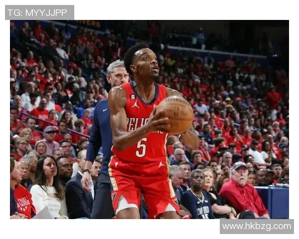 美记：湖人正寻求得到一个3D球员，比如埃利斯或赫伯特·琼斯