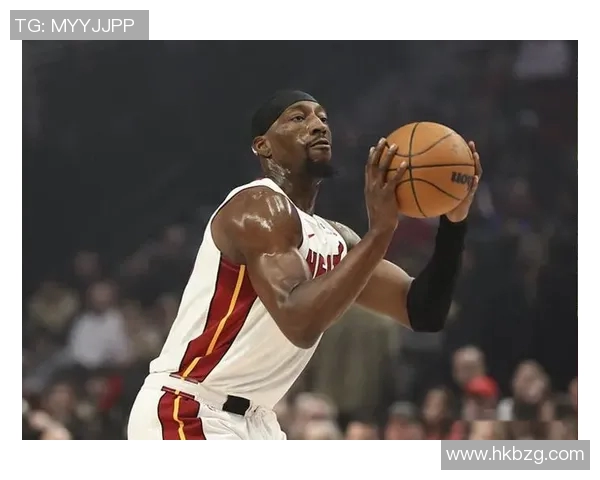 哈克斯反击上篮被干扰球，热火打出一波15-4反超魔术